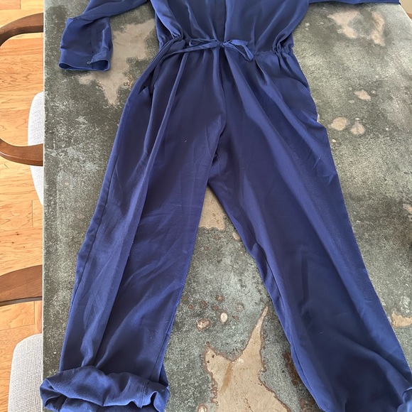Navy Jumpsuit size medium, Silk blend - Picture 7 of 7